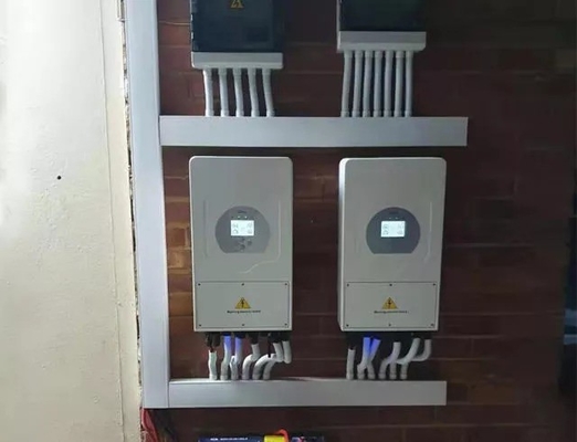 단일 단계 6kw 인버터 Deye 가정용 태양 에너지 시스템 SUN-6K-SG05LP1-EU PV 시스템